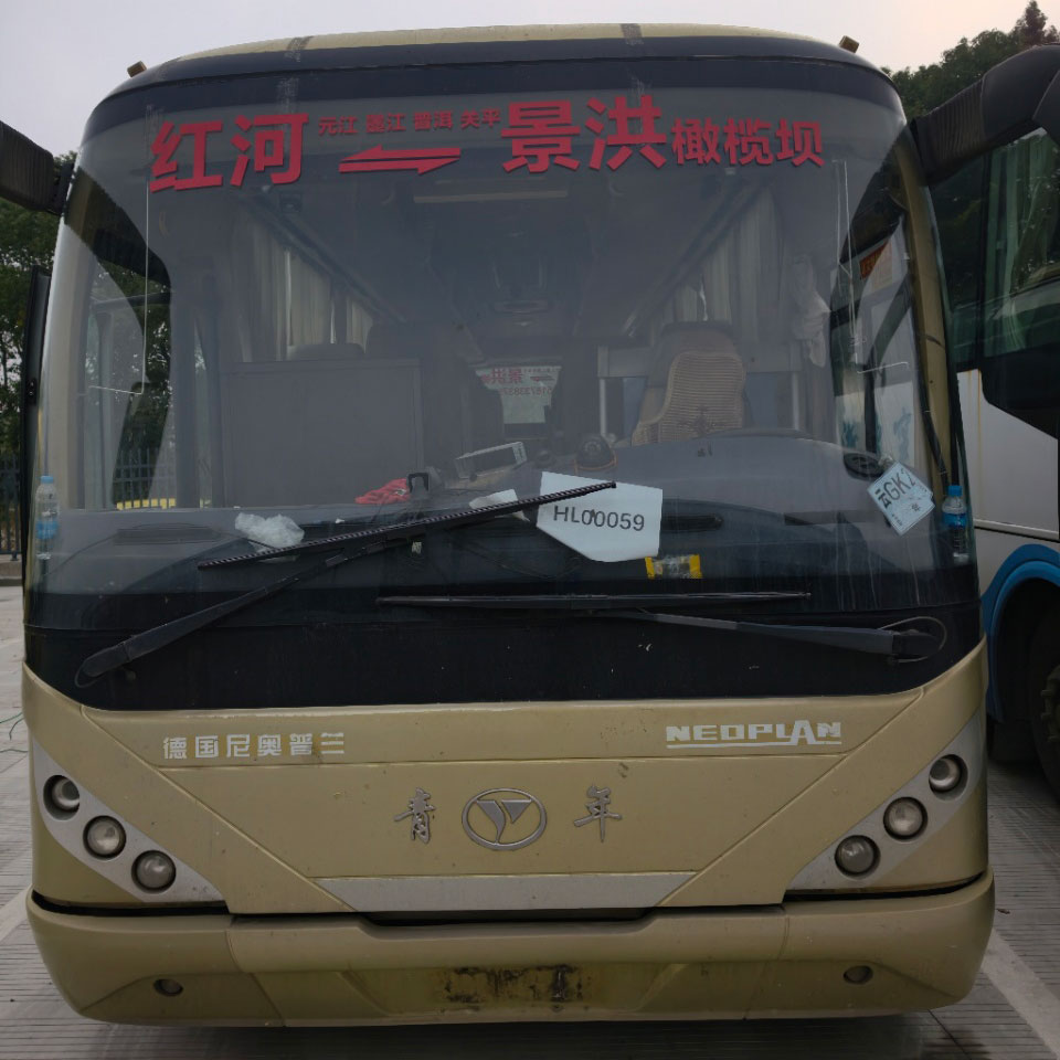 Автобус Neoplan 37 мест с дизельным двигателем