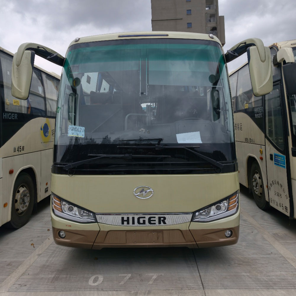 Автобус Higer 54 мест с дизельным двигателем