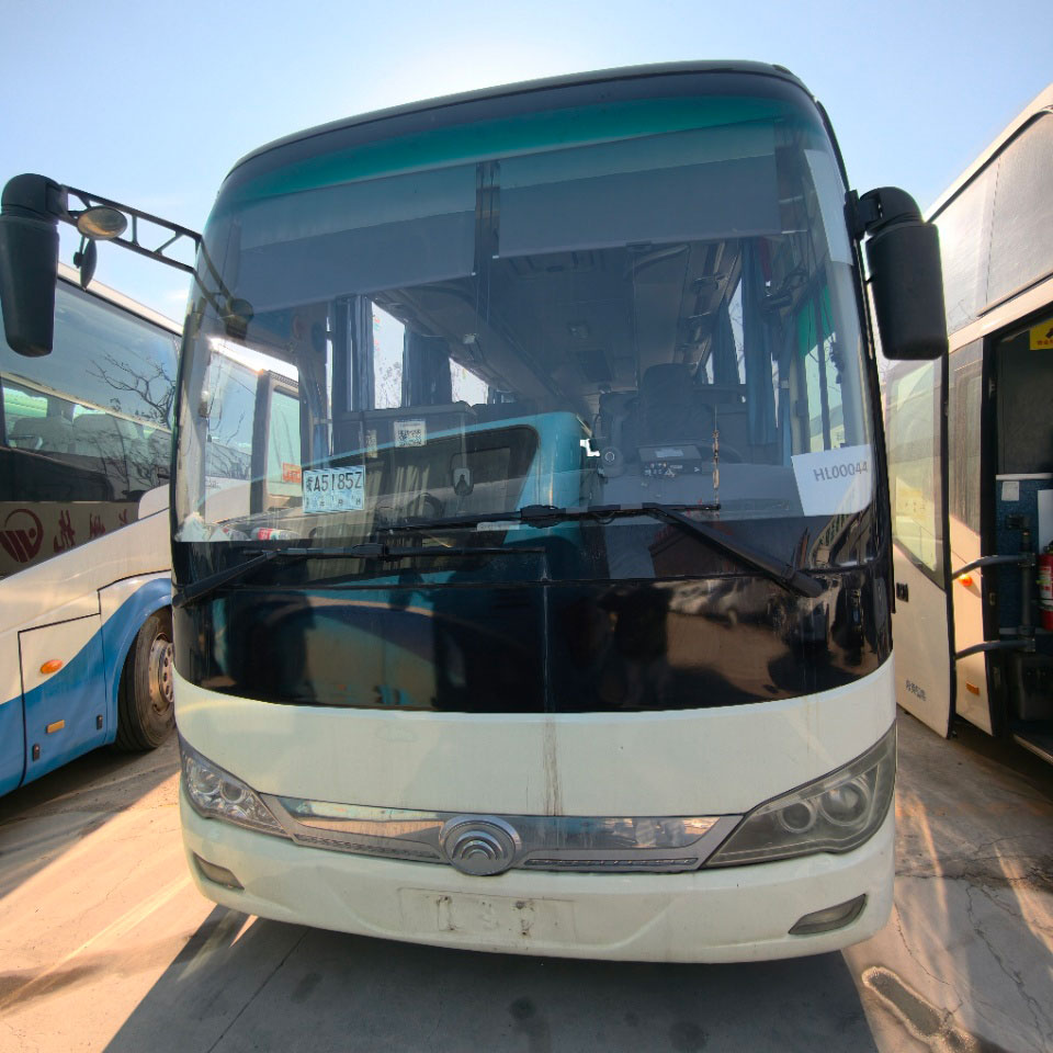 Автобус Yutong 11m с дизельным двигателем