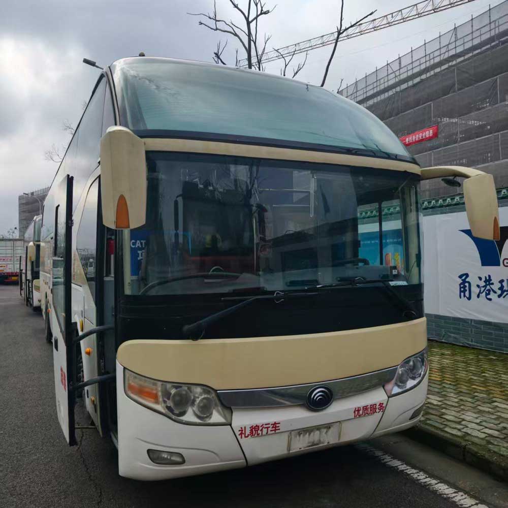 12-метровый 47-местный подержанный дизельный автобус Yutong 12-метровый 47-местный подержанный дизельный автобус Yutong
