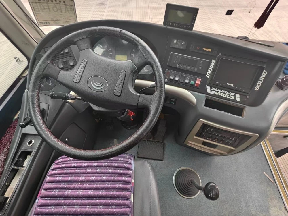 12-метровый подержанный дизельный автобус