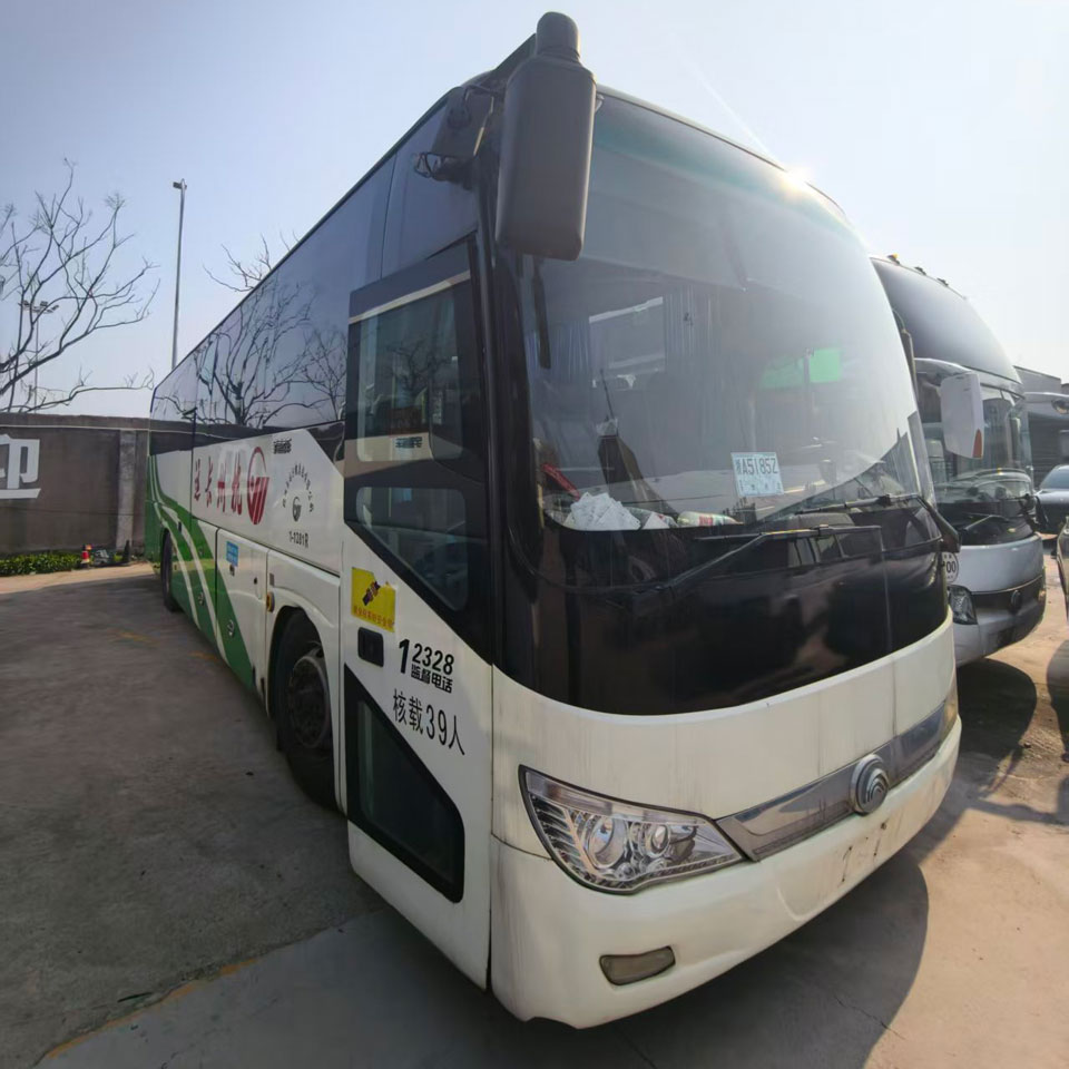 Автобус Yutong 11m с дизельным двигателем