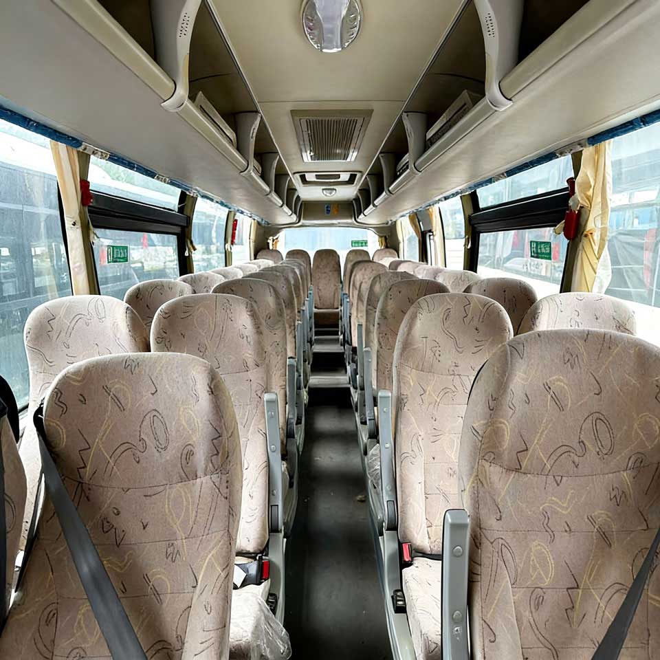 Дизельный автобус Neoplan 38 мест