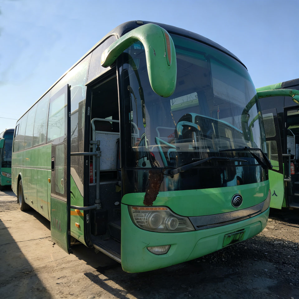 67-местный дизельный автобус UESD