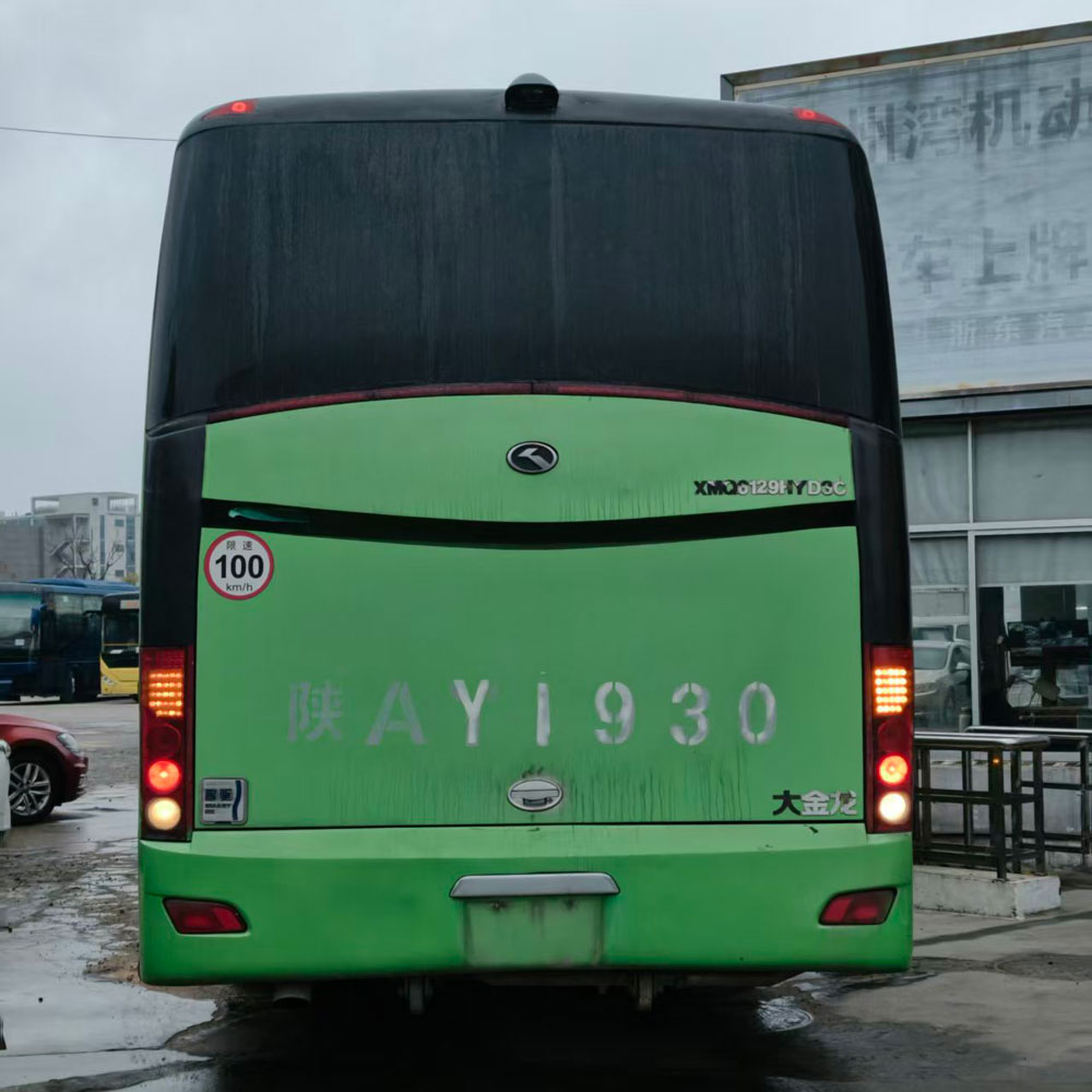 Дизельный подержанный автобус Kinglong 53 места