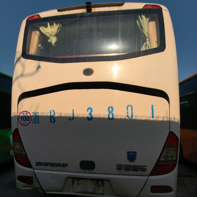 Автобус Yutong 65 мест с дизельным двигателем