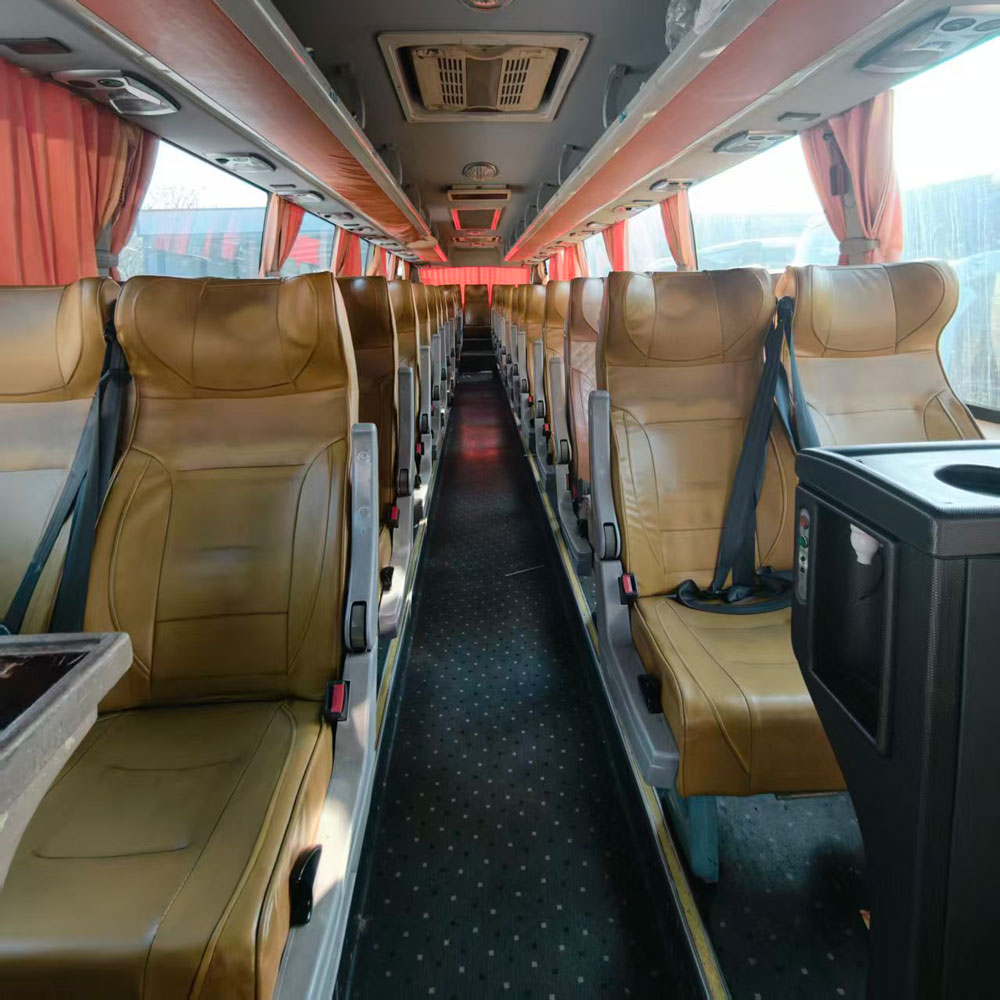 Автобус Yaxing, 53 места, дизельный, б/у