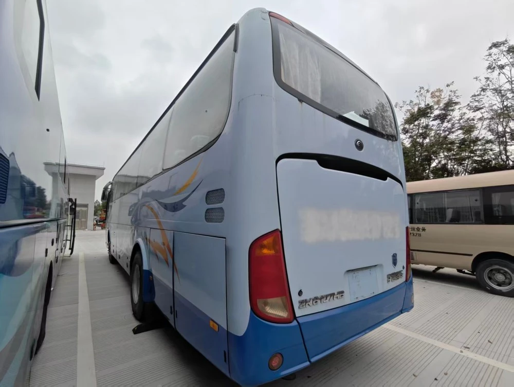 Yutong 10-метровый подержанный дизельный автобус