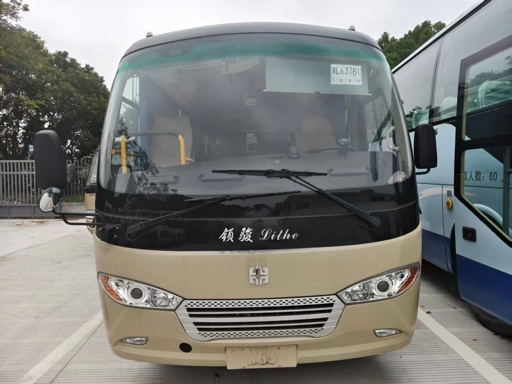 Подержанный дизельный автобус Zhongtong длиной 6 м